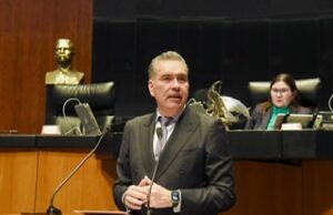 Se reúne Waldo Fernández con empresarios Texanos
