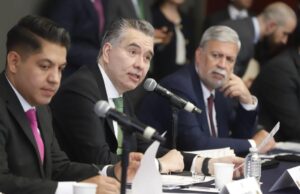 Ante imposición de aranceles, Waldo Fernández respalda a industriales