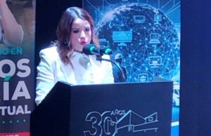 Kathia Guajardo Bosques, primera presidenta de la CANIRAC en NL