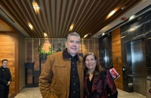 Waldo y Judith defienden reforma al Infonavit