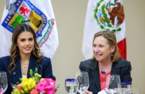 Intercambia Lorena de la Garza con delegación francesa experiencias en políticas públicas