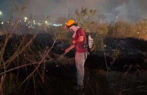 Sofoca Escobedo incendios provocados por fuertes ráfagas de viento