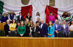 Reconoce Congreso a la Nena Delgado
