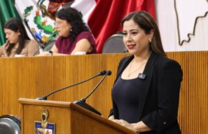 Fomenta Bere Martínez capacitación para choferes para disminuir riñas