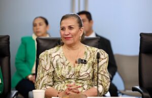 Judith Díaz cuestiona violaciones en solicitud de licencia de Raúl Lozano