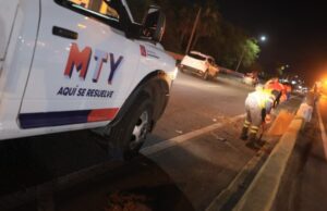 Realiza Monterrey macro operativo de mantenimiento en pasos a desnivel y áreas verdes