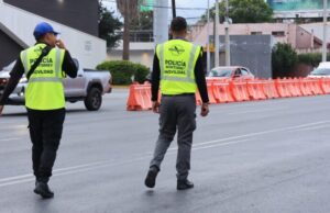 Ajusta Monterrey carril reversible emergente en Morones Prieto