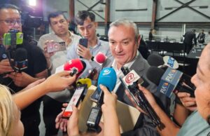 Apoya Guadalupe a familias con entrega de 85 mil paquetes escolares