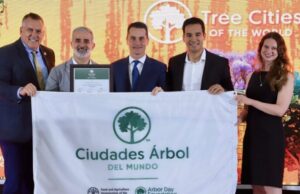 Recibe Monterrey distintivo mundial como “Ciudad árbol”