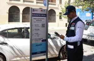Entra en operaciones sistema virtual de parquímetros en Monterrey