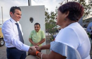 Miguel Flores reafirma su compromiso de trabajar por NL