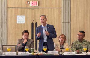Celebran reunión de representants federales en NL