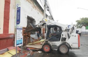 Recolecta Monterrey en día y medio 67 toneladas de basura de rejillas