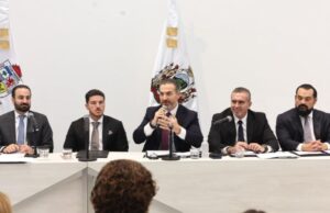 Aprueban que Calzada San Pedro ahora se llame Mauricio Fernández