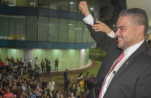 Gana David Castillo elección en la Facultad de Derecho