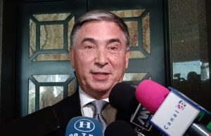 Ampliará Aldo Fasci denuncias por irregularidades financieras en la UANL