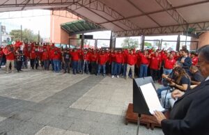 Conmemoran mineros legado de Napoleón Gómez Sada